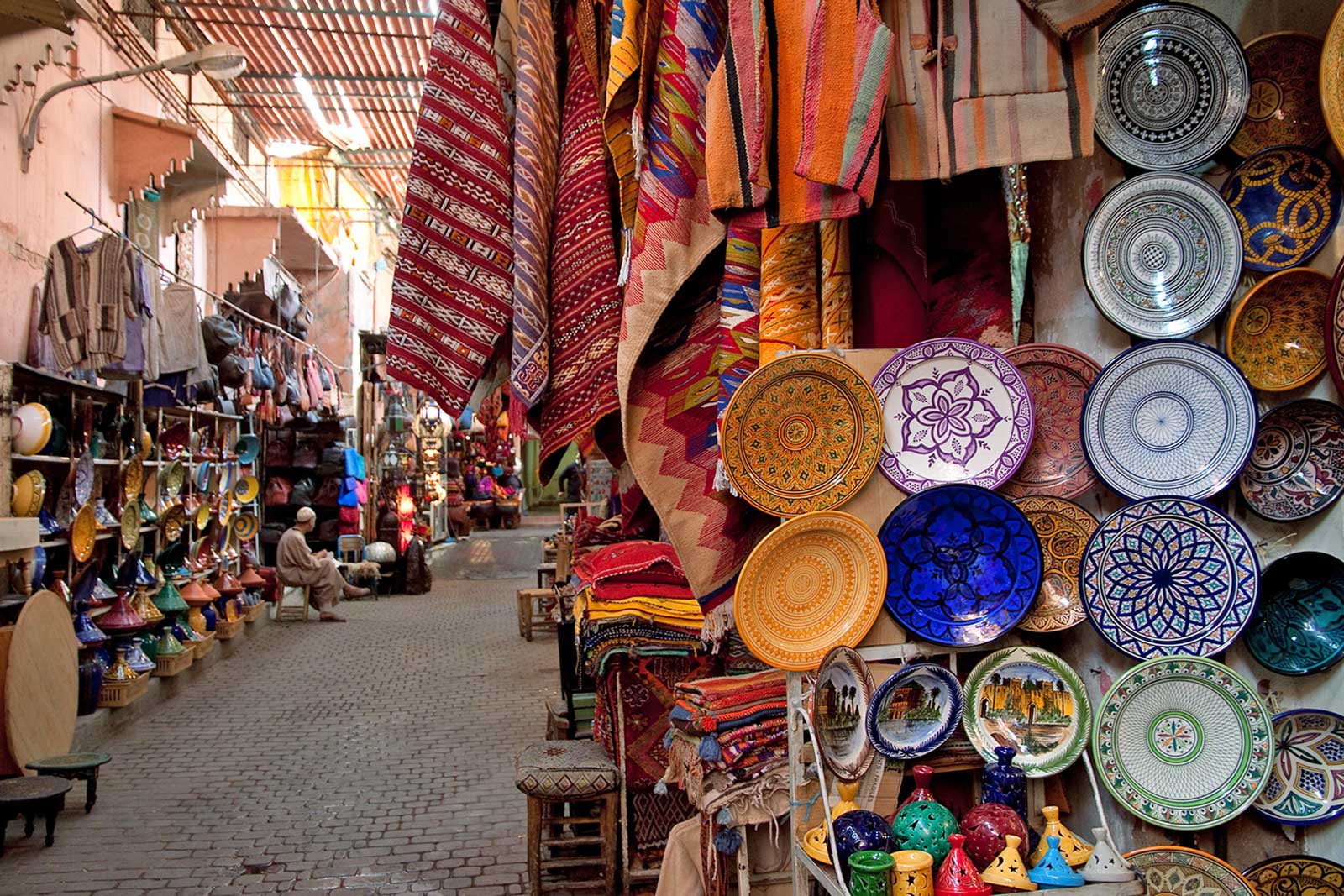 Guide pour Naviguer dans les Souks de Marrakech